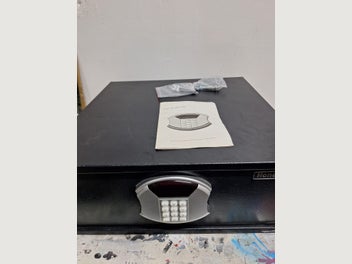 Image 1 of 4