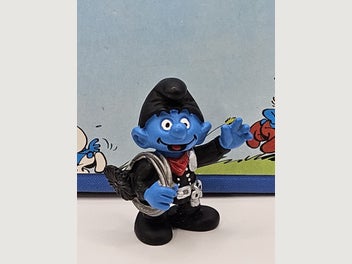 Image 1 of 4