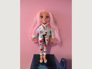 Image 1 of 3