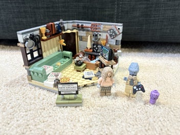 Image 1 of 4