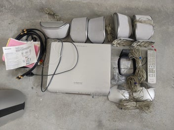 Image 1 of 6