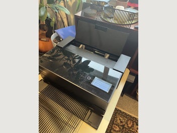 Image 1 of 7