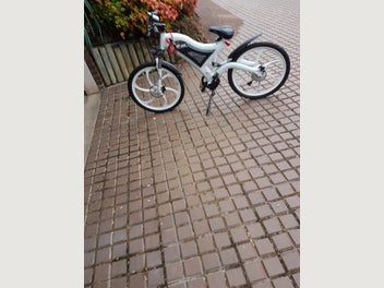 Image 1 of 5