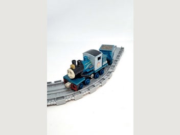 Image 1 of 3