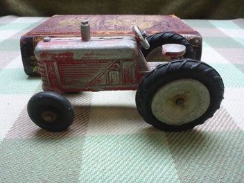 Image 1 of 7
