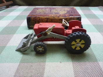 Image 1 of 8