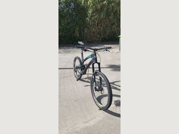 Image 1 of 8