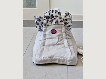 Image 1 of 3