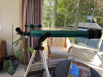 Image 1 of 6