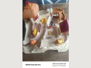 Image 1 of 3