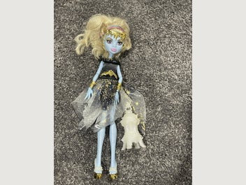 Image 1 of 6