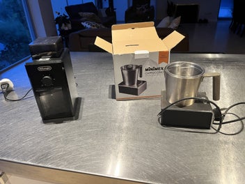 Image 1 of 4