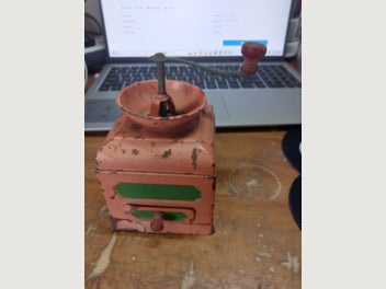 Image 1 of 7