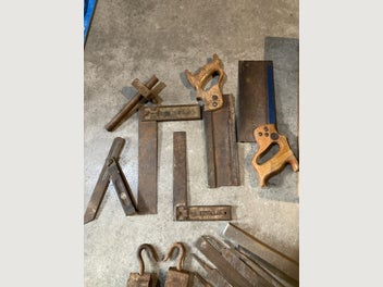 Image 1 of 4