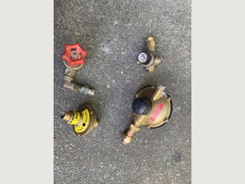 Image 1 of 7