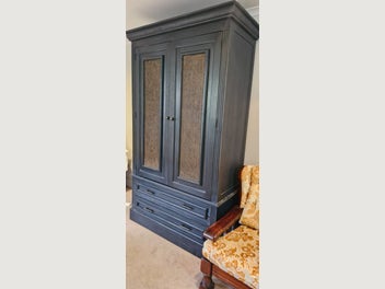 Image 1 of 5