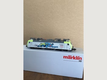 Image 1 of 4
