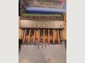 Image 1 of 1