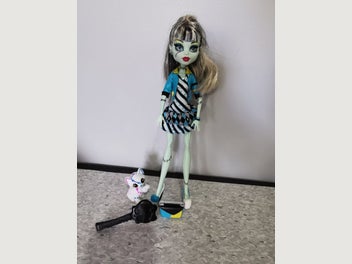 Image 1 of 4