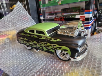 Image 1 of 4