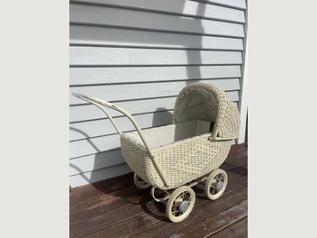 Image 1 of 3