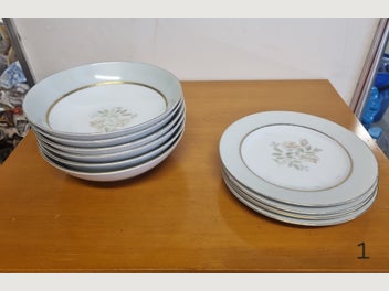 Image 1 of 4