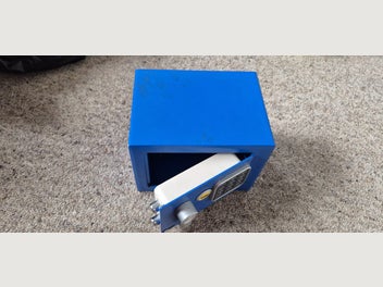 Image 1 of 6