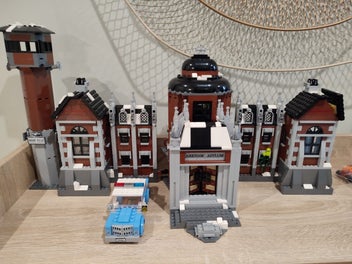 Image 1 of 4