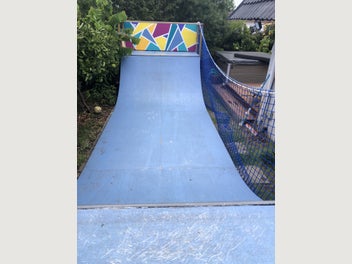 Image 1 of 6