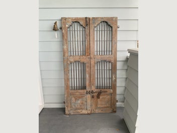 Image 1 of 6