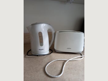 Image 1 of 4