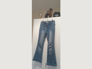 Image 1 of 11