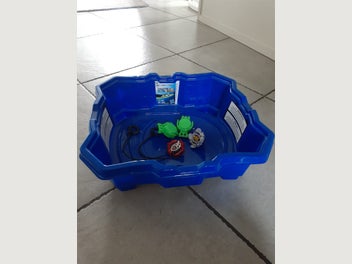 Image 1 of 4