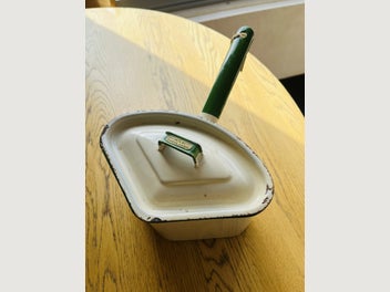 Image 1 of 4