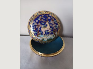 Image 1 of 6