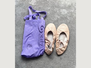 Image 1 of 1