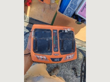 Image 1 of 1