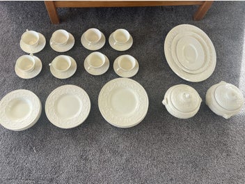 Image 1 of 6