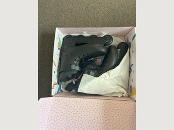 Image 1 of 7