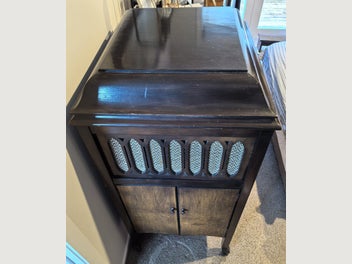 Image 1 of 5
