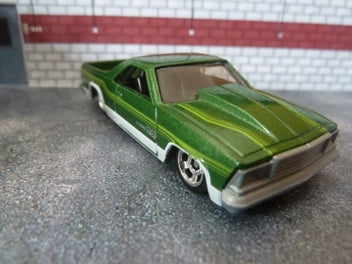 Image 1 of 7