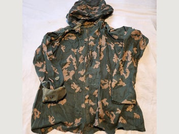 Image 1 of 6