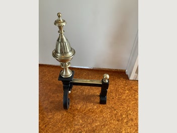 Image 1 of 5