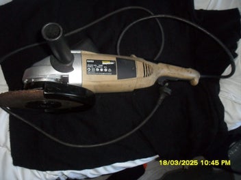 Image 1 of 7
