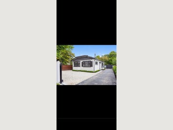 Image 1 of 20