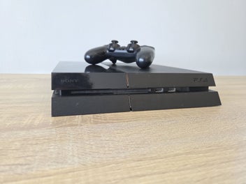 Image 1 of 3