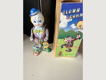 Image 1 of 4