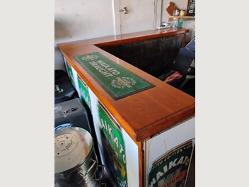 Image 1 of 7
