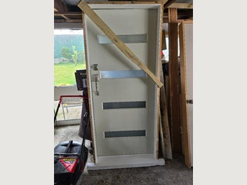 Image 1 of 6