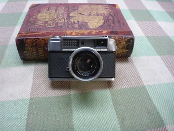 Image 1 of 7